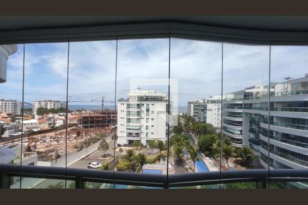 Apartamento à venda com 750m², 5 quartos e 4 vagasVista da suite 2