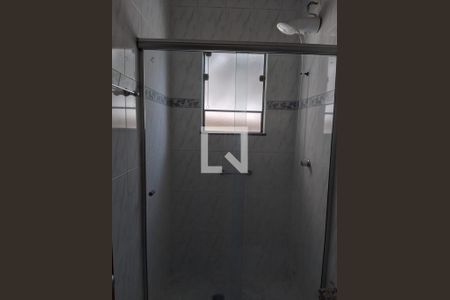 Casa à venda com 168m², 3 quartos e 3 vagasBanheiro