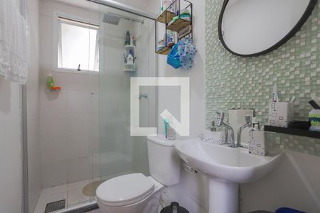 Banheiro da Suíte de apartamento para alugar com 3 quartos, 62m² em Sarandi, Porto Alegre