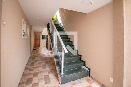 Studio para alugar com 30m², 1 quarto e sem vagaEscadas