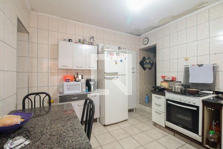 Casa à venda com 100m², 3 quartos e 2 vagasCozinha 