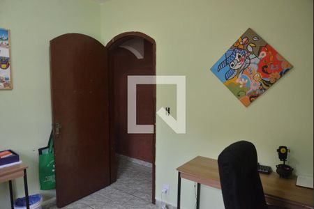 Casa à venda com 129m², 3 quartos e 2 vagasQuarto 2