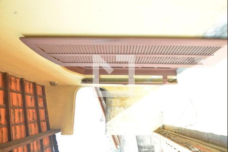 Casa à venda com 129m², 3 quartos e 2 vagasSacada