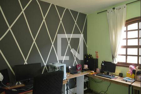 Casa à venda com 129m², 3 quartos e 2 vagasQuarto 2