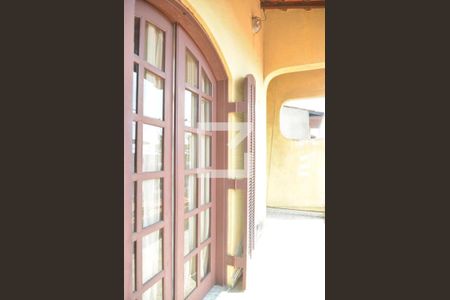 Casa à venda com 129m², 3 quartos e 2 vagasSacada