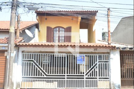 Casa à venda com 129m², 3 quartos e 2 vagasFachada