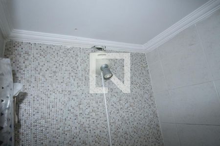 Casa para alugar com 100m², 2 quartos e sem vagaChuveiro