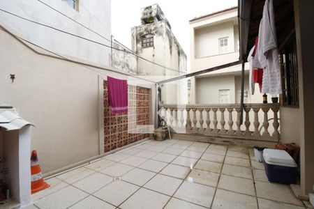 Casa para alugar com 100m², 2 quartos e sem vagaQuintal 