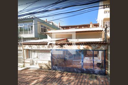 Casa para alugar com 100m², 2 quartos e sem vagaFachada