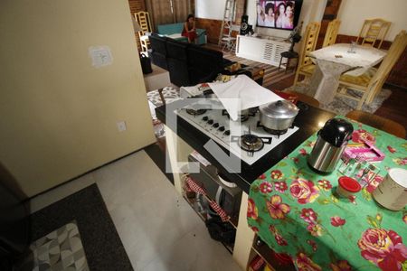 Casa para alugar com 100m², 2 quartos e sem vagaCozinha - Cooktop