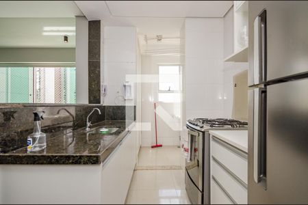 Apartamento para alugar com 70m², 2 quartos e 2 vagas Apartamento para alugar com 70m², 2 quartos e 2 vagasCozinha