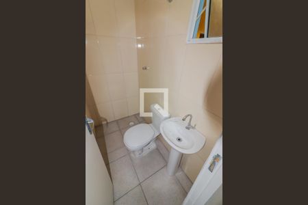 Casa para alugar com 20m², 1 quarto e sem vaga Casa para alugar com 20m², 1 quarto e sem vagaBanheiro