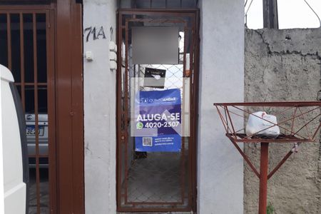 Casa para alugar com 20m², 1 quarto e sem vaga Casa para alugar com 20m², 1 quarto e sem vagaFachada Casa