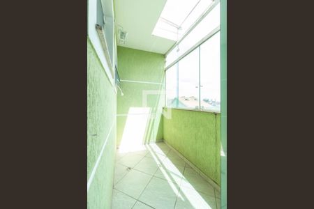 Casa à venda com 190m², 3 quartos e 5 vagasSacada Suíte 2