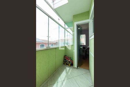 Casa à venda com 190m², 3 quartos e 5 vagasSacada Suíte 2