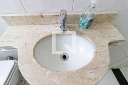 Lavabo de casa à venda com 3 quartos, 190m² em Vila Santa Terezinha (zona Norte), São Paulo