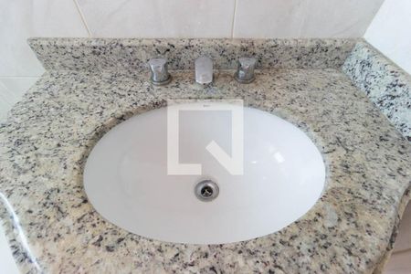 Casa à venda com 190m², 3 quartos e 5 vagasBanheiro Suíte 1