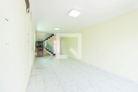 Sala de casa à venda com 3 quartos, 190m² em Vila Santa Terezinha (zona Norte), São Paulo