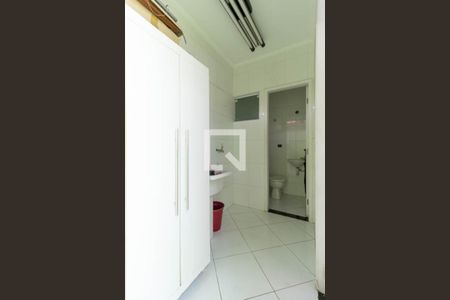 Casa à venda com 190m², 3 quartos e 5 vagasÁrea de serviço