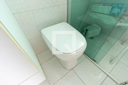 Casa à venda com 190m², 3 quartos e 5 vagasBanheiro Suíte 2