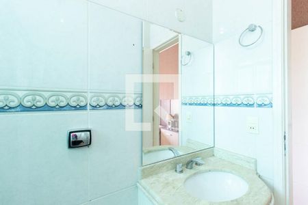 Casa à venda com 190m², 3 quartos e 5 vagasBanheiro Suíte 3