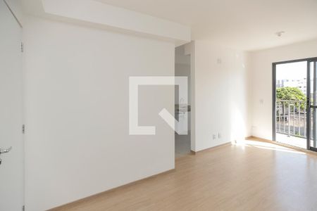 Sala de apartamento para alugar com 2 quartos, 55m² em Todos Os Santos, Rio de Janeiro