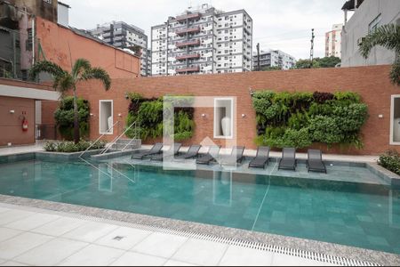 Apartamento para alugar com 55m², 2 quartos e 1 vagaPiscina