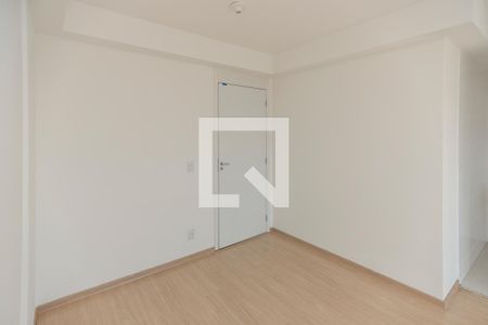 Sala de apartamento para alugar com 2 quartos, 55m² em Todos Os Santos, Rio de Janeiro