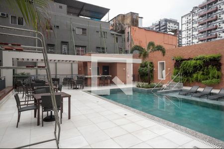 Apartamento para alugar com 55m², 2 quartos e 1 vagaPiscina