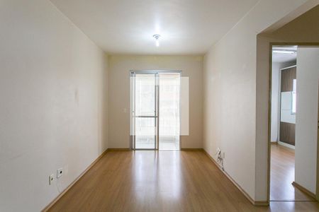 Sala de apartamento para alugar com 2 quartos, 45m² em Chácara Califórnia, São Paulo