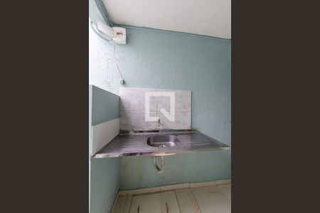 Area de Serviço de casa para alugar com 1 quarto, 23m² em Parque Ramos Freitas, São Paulo