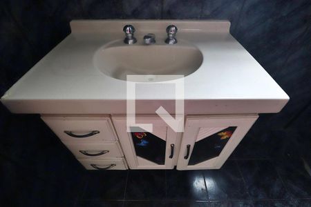 Casa à venda com 120m², 2 quartos e 1 vagaBanheiro