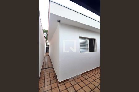 Casa à venda com 120m², 2 quartos e 1 vagaQuintal