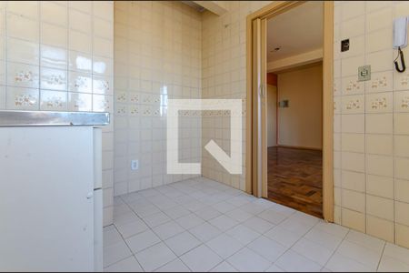 Cozinha de apartamento à venda com 1 quarto, 50m² em Glória, Porto Alegre