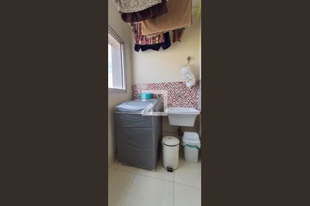 Apartamento à venda com 61m², 2 quartos e 1 vaga Apartamento à venda com 61m², 2 quartos e 1 vagaÁrea de Serviço