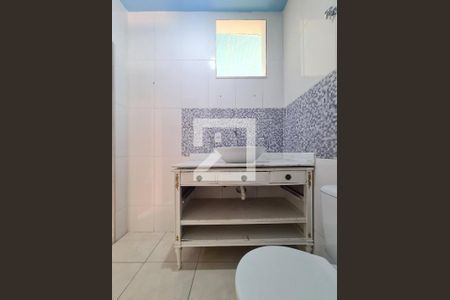 Apartamento à venda com 108m², 3 quartos e 1 vaga Apartamento à venda com 108m², 3 quartos e 1 vagaBanheiro da Suíte