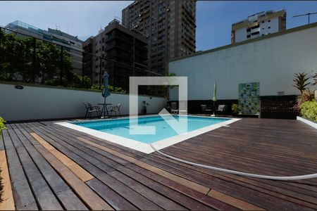 Apartamento à venda com 169m², 3 quartos e 2 vagasÁrea comum - Piscina