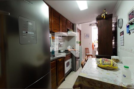 Apartamento à venda com 169m², 3 quartos e 2 vagasCozinha 