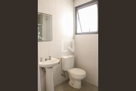 Apartamento para alugar com 80m², 3 quartos e 1 vaga Apartamento para alugar com 80m², 3 quartos e 1 vagaBanheiro Corredor