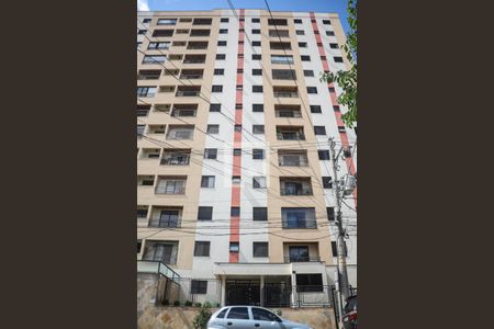 Apartamento para alugar com 80m², 3 quartos e 1 vaga Apartamento para alugar com 80m², 3 quartos e 1 vagaFachada