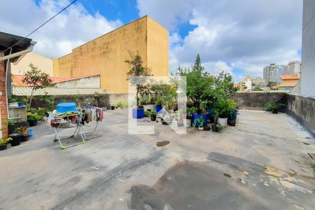 Casa à venda com 350m², 2 quartos e 2 vagasÁrea externa