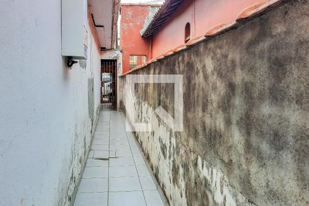 Casa à venda com 350m², 2 quartos e 2 vagasCorredor