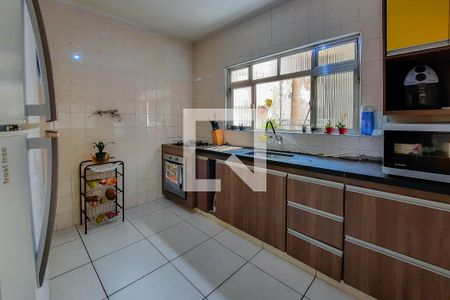 Casa à venda com 350m², 2 quartos e 2 vagasCozinha