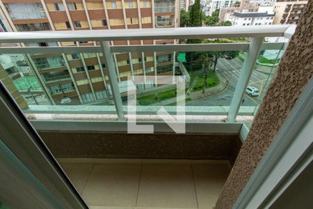 Sacada de apartamento para alugar com 2 quartos, 73m² em Água Verde, Curitiba