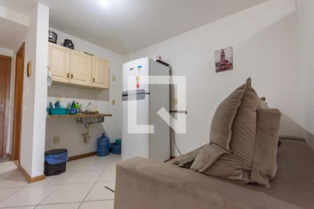 Sala/Cozinha de kitnet/studio para alugar com 1 quarto, 30m² em Itaipu, Niterói