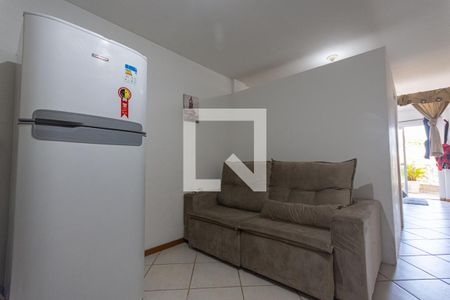 Sala/Cozinha de kitnet/studio à venda com 1 quarto, 30m² em Itaipu, Niterói