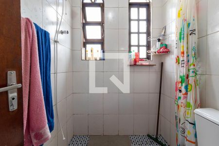 Casa à venda com 180m², 5 quartos e 1 vagaBanheiro 1