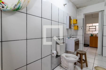 Casa à venda com 180m², 5 quartos e 1 vagaBanheiro 3