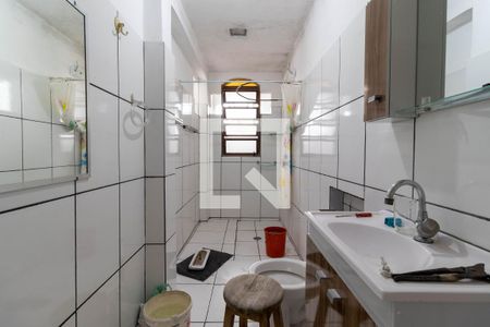 Casa à venda com 180m², 5 quartos e 1 vagaBanheiro 3