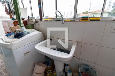 Casa à venda com 180m², 5 quartos e 1 vagaÁrea de Serviço 1 - Tanque